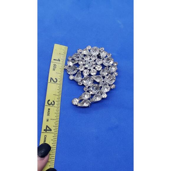 Vintage Rhinestone Brooch Clear Crystal Silver Tone Huge Size Foil Open Backed - Picture 7 of 8